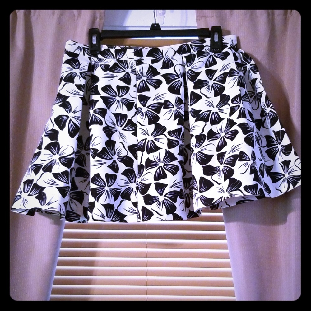 Junior skirt